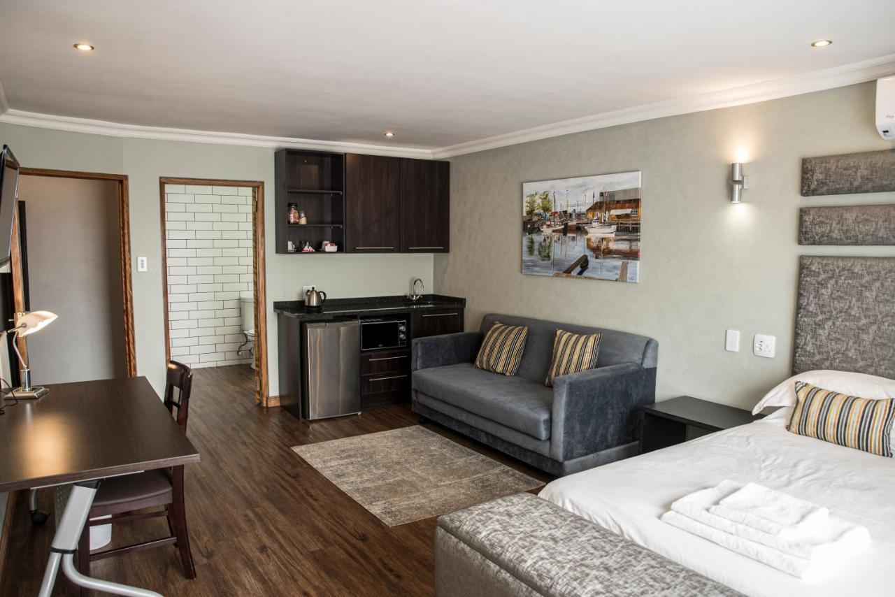 Ruth Avenue Guest House Edenvale Zewnętrze zdjęcie